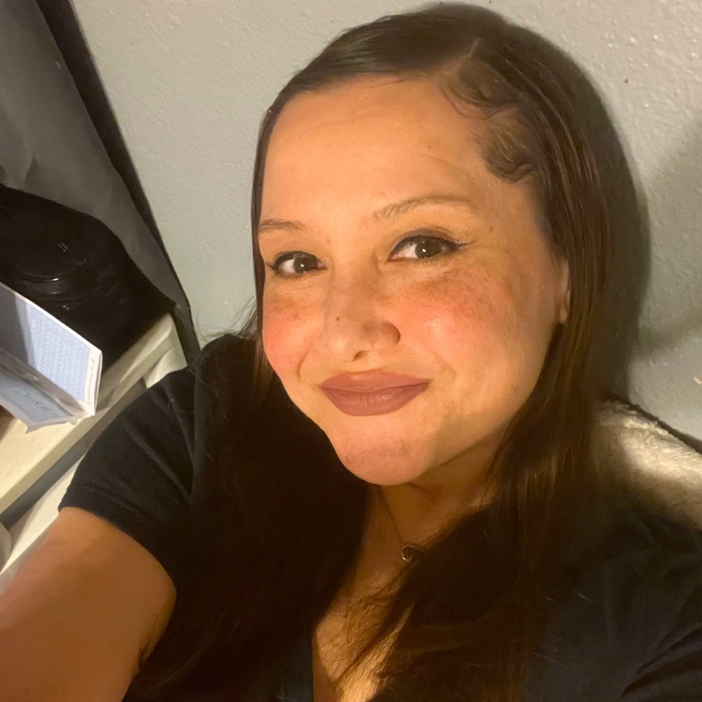Meet your Posher, Stacy